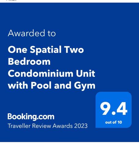 One Spatial Two Bedroom Condominium Unit with Pool and Gym free Netflix and wifi
