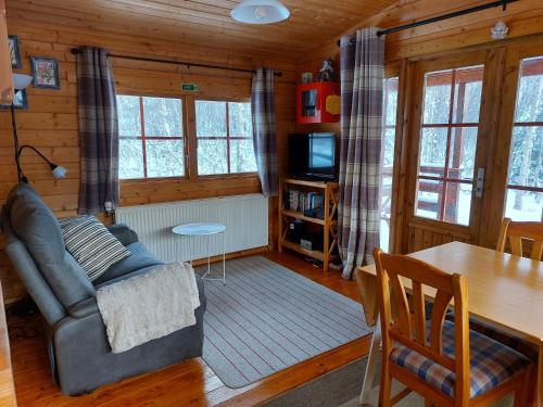 Bakkakot 1 - 林中温馨小屋 (Bakkakot 1 - Cozy Cabins in the Woods)