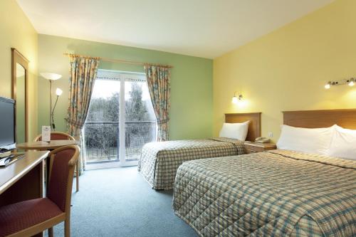 Woodenbridge Hotel