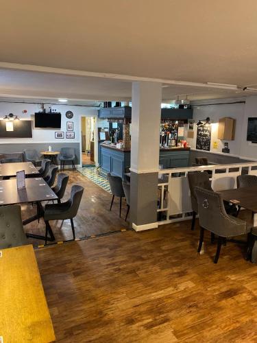Newcastle Arms Hotel