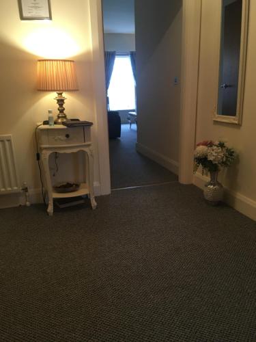 Silverhill House Apartment