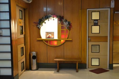 Hotel Sogo - Monumento, LRT Station
