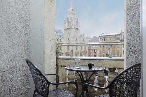 Giselle Vintage Doubles - Adults Only