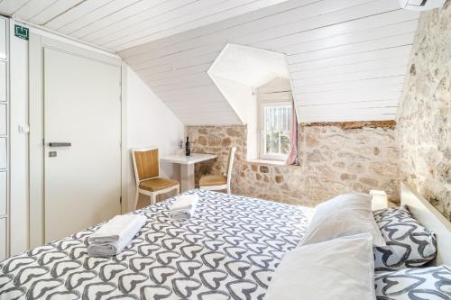 Studio Apartments Sv. Duje