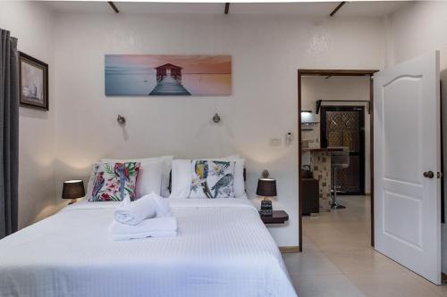 Alona Apartments
