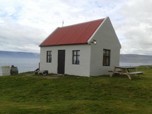 Hænuvíkin Cottages