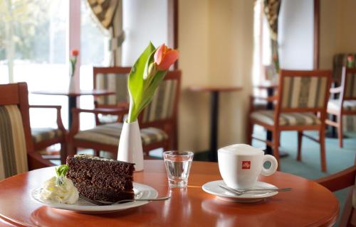 Lazensky Hotel Savoy