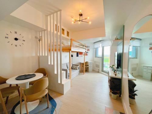 GBU's Studio with Balcony at Azure North Pampanga
