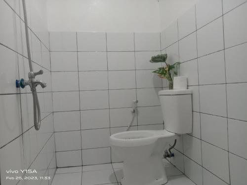 Vincent Lloyd's Guestroom