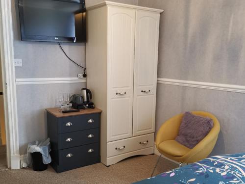 Brooklands Guest House