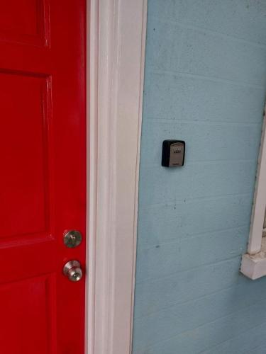 Homestay at 24 Laguna Bel-Air by Red Door House Rental