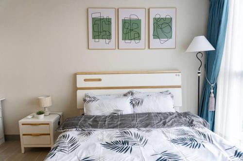 A2J Luxury 3BR Uptown Balcony BGC Suite Near Mall