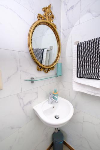 Collier's Bed And Breakfast