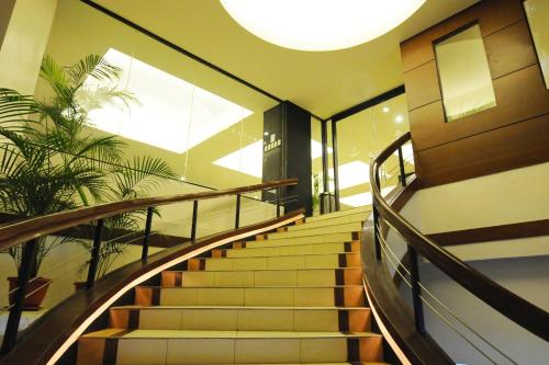 Sampaguita Suites JRG