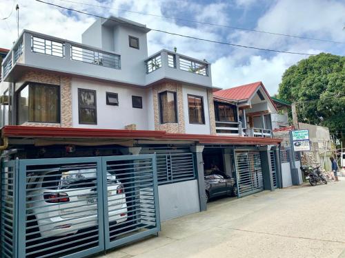 Alzeah's Place