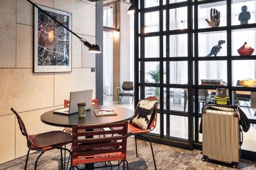 Moxy Katowice Airport