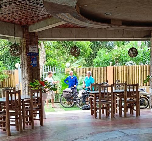 Greenhut Pension & Bar