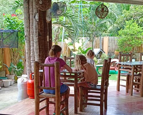 Greenhut Pension & Bar