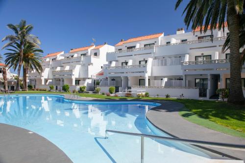 Los Rosales Apartamentos