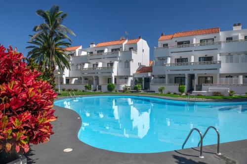 Los Rosales Apartamentos