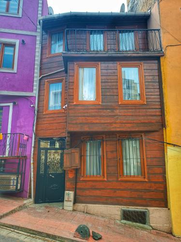 Taksim Wooden House Hostel