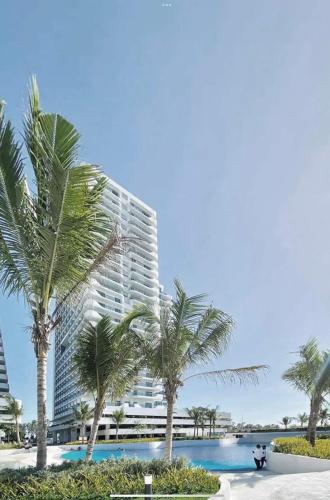 The Patio at Monaco Tower