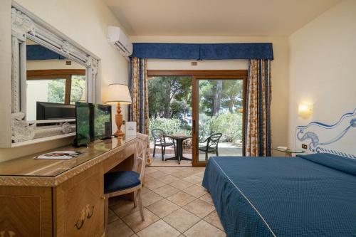 Club Esse Palmasera Resort