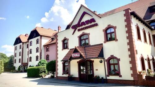 Hotel Restauracja Chata Karczowiska