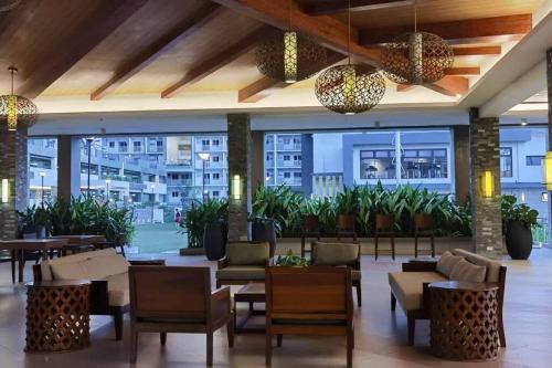 Eagle's Nest - 2BR Furnished with Fast Internet and Netflix