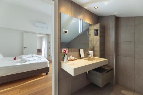 Heart Of Trento Loft & Rooms