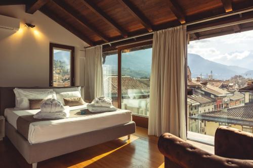 Heart Of Trento Luxury House B&B
