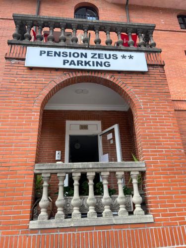 Pension Zeus