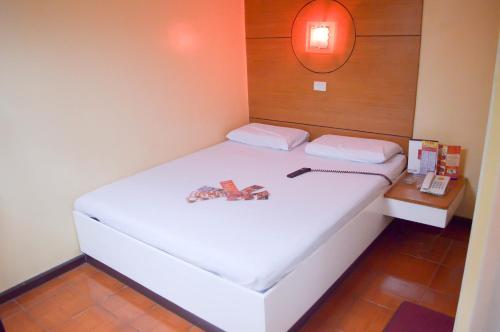 Hotel Sogo - Monumento, LRT Station