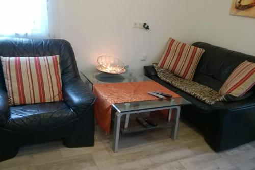 Toll Apartment mit privatem Eingang free Parking Slbst Check-in NETFLIX 30 Zone ruhig