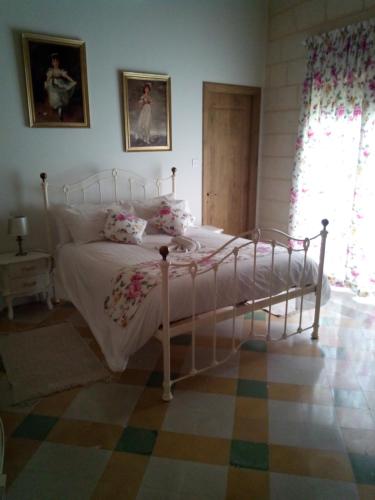 Point de Vue Guest House and Restaurants