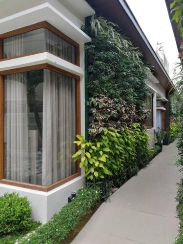 Adria Residences - Emerald Garden - 2 Bedroom Unit for 4 person