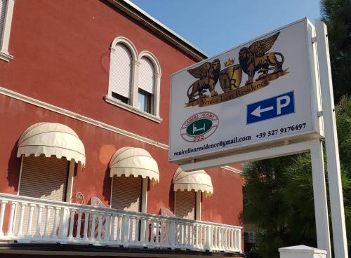 Venice Lion Residence