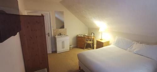 The Buccleuch & Queensberry Hotel