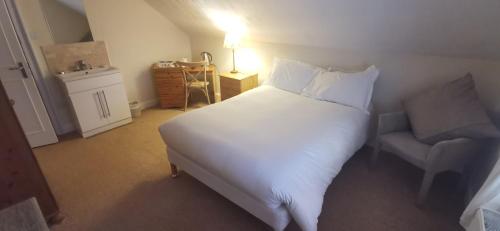 The Buccleuch & Queensberry Hotel