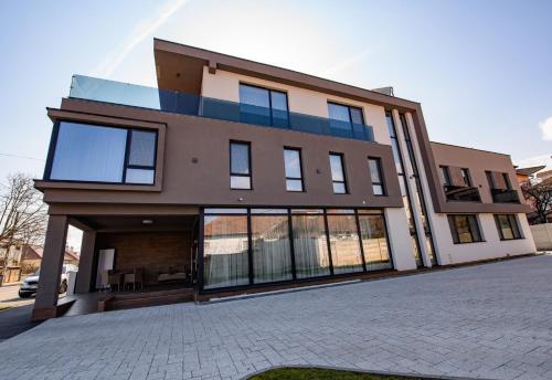 Vila Sarisa
