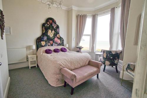 Glan y Mor Hotel