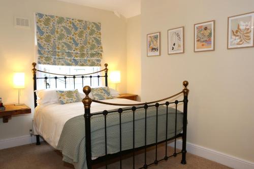 The Waves Coastal Bed and Breakfast