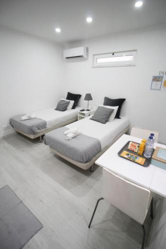 Oriente DNA Studios & Rooms