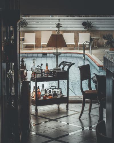 Chrielka Hotel Apartments