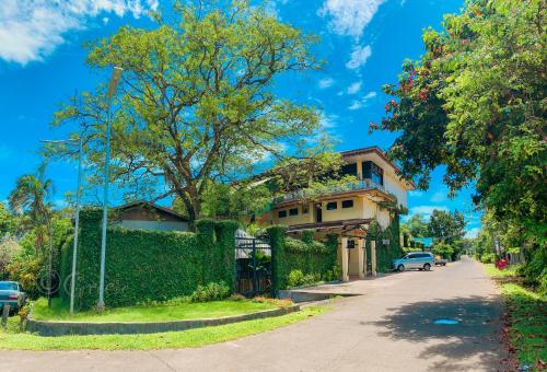 Mabini Lodge