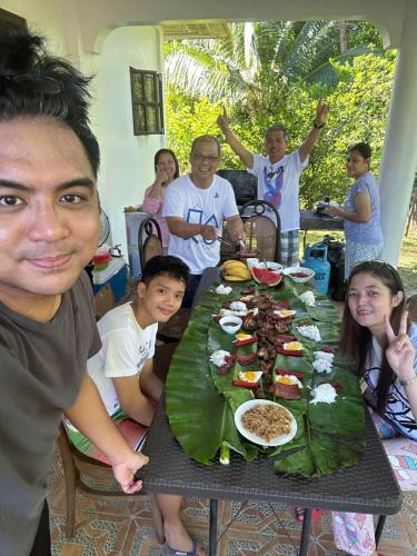 Riverside Transient House/Balingasay-Patar Beach