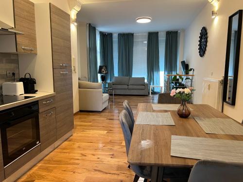 Design europarlament apartment with private terrace