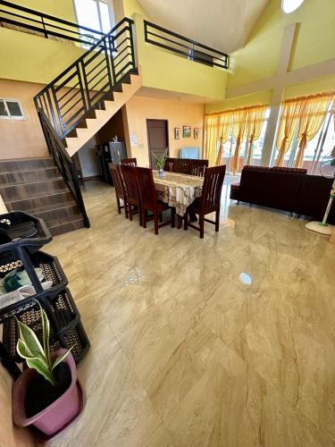New road private home