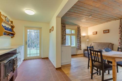 Karlamuiza Country Hotel