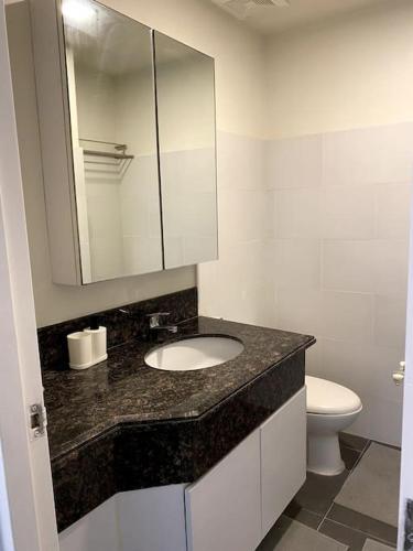 Modern Condo Apt in Flair Tower South, Mandaluyong